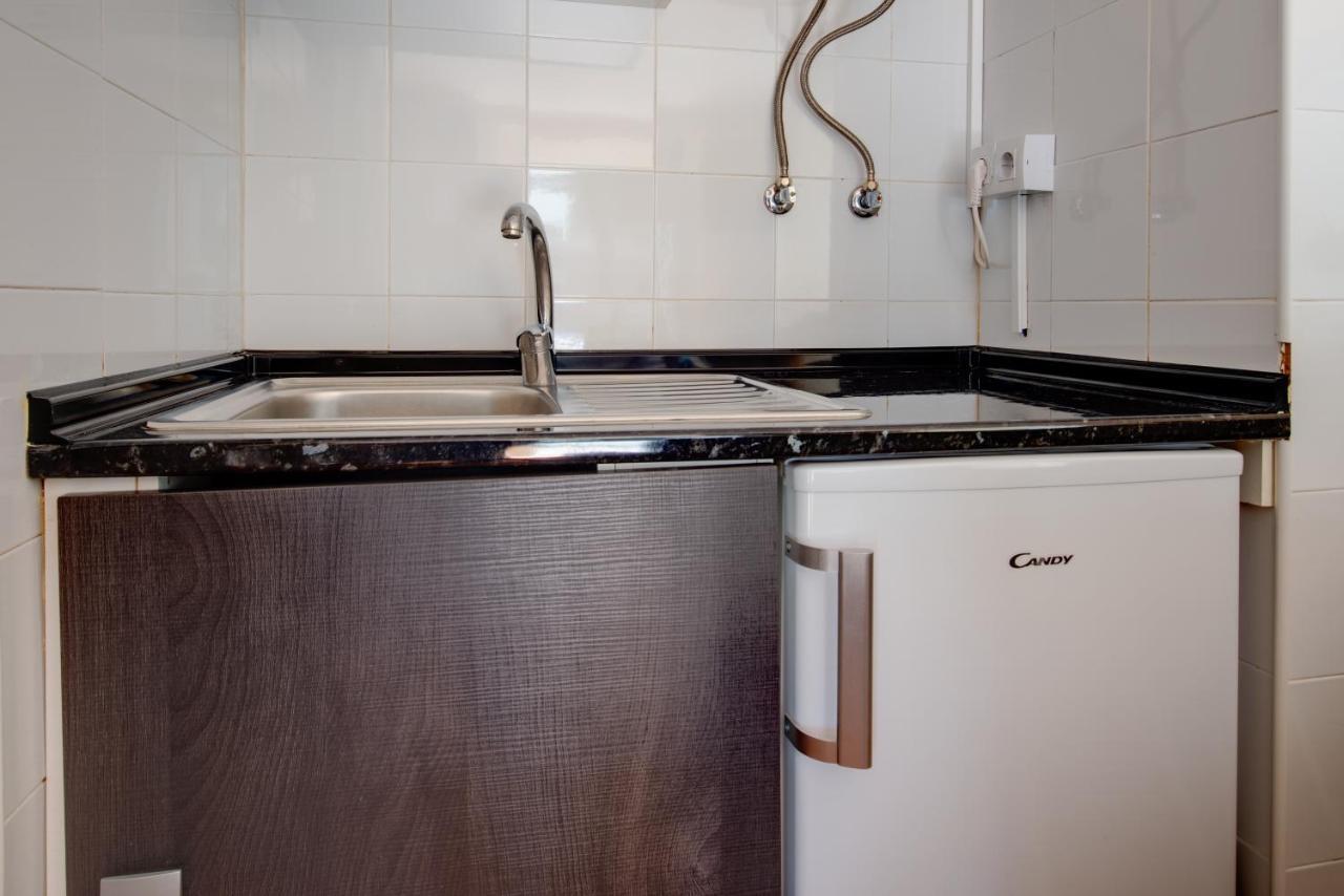 Cosy Studio By The Flea Market And Tram 28 Lisboa Ngoại thất bức ảnh