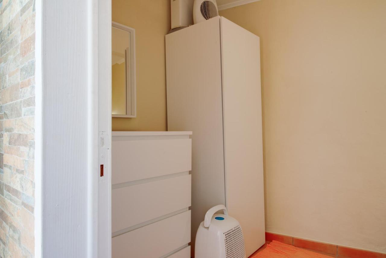 Cosy Studio By The Flea Market And Tram 28 Lisboa Ngoại thất bức ảnh